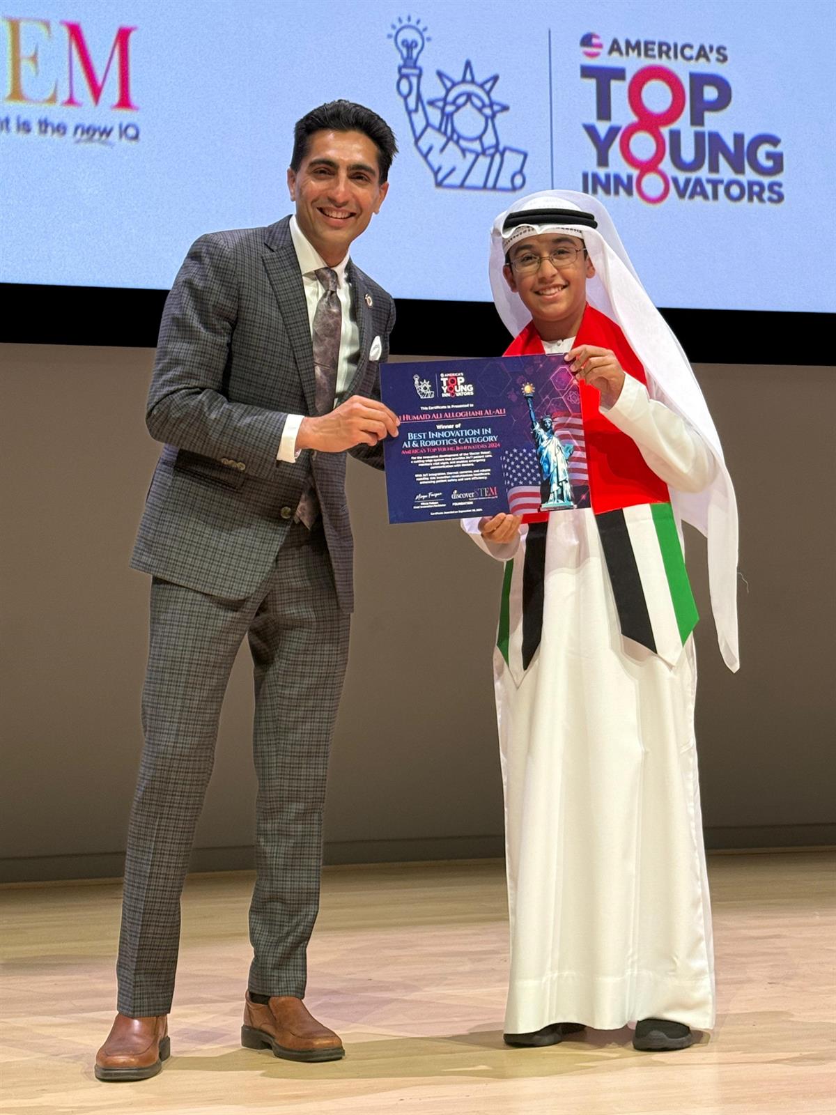 المخترع الإماراتي الصغير علي اللوغاني يحصد جائزة أفضل ابتكار في الروبوتات والذكاء الاصطناعي بأمريكا بدعم من دبي الرقمية